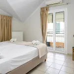 Attic Retreat Apartment