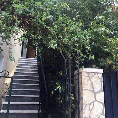 Attic Retreat Apartmán Argostoli (Kefalonia)